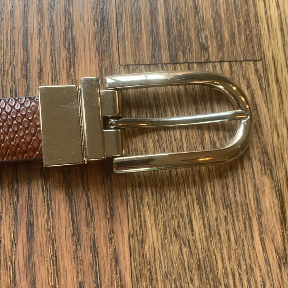 Leather black/brown reversible belt with gold buckle